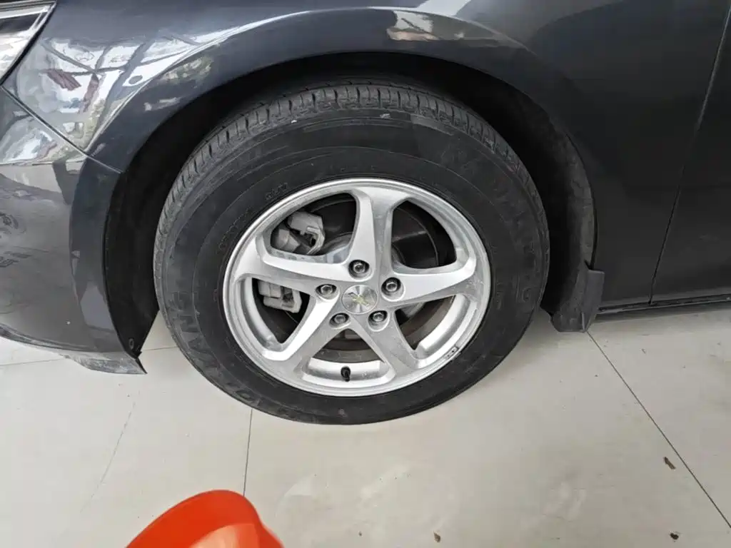 Chevrolet Malibu XL — миниатюра 23