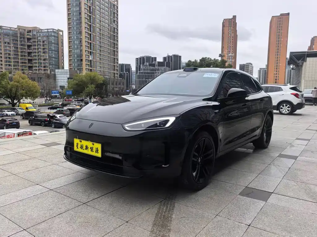 AITO ASK THE WORLD M5