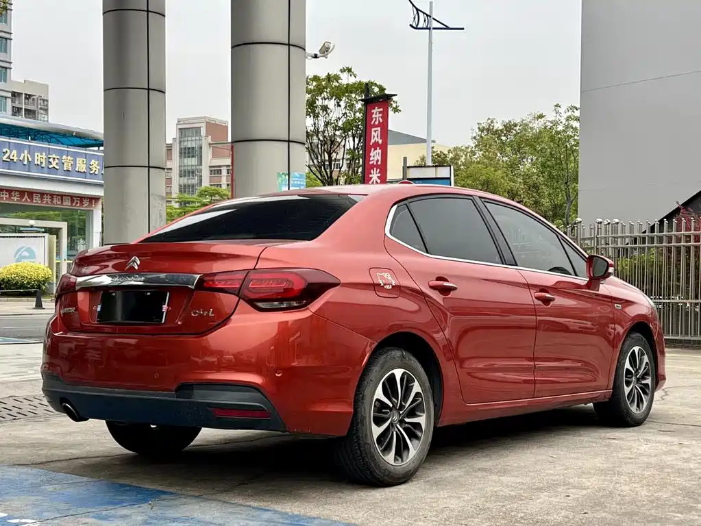 Citroen C4L — миниатюра 7