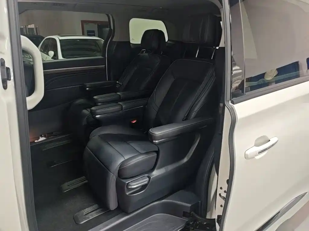 GAC Motor Trumpchi M8 — миниатюра 13