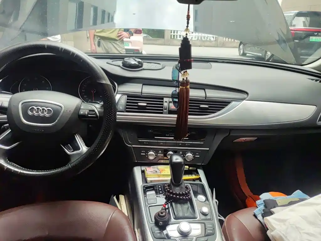 Audi A6L — миниатюра 9
