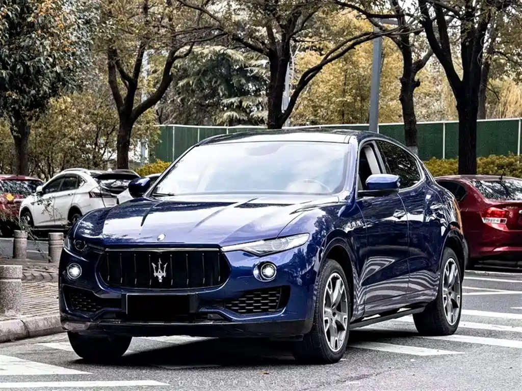 Купить Maserati Levante