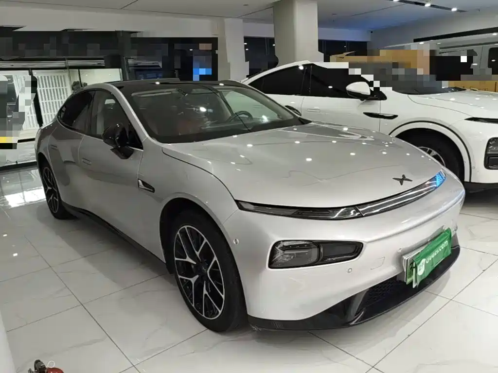 XPeng P7 — миниатюра 4