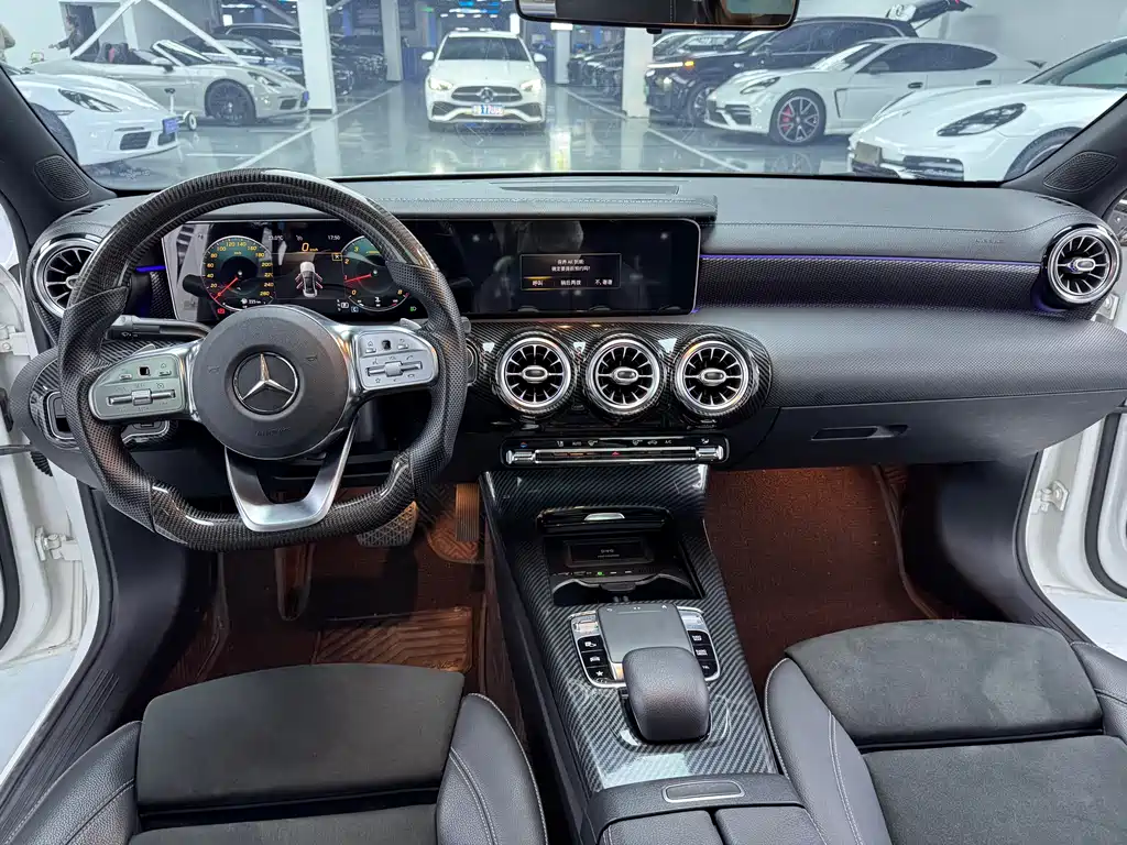 MERCEDES-BENZ A CLASS