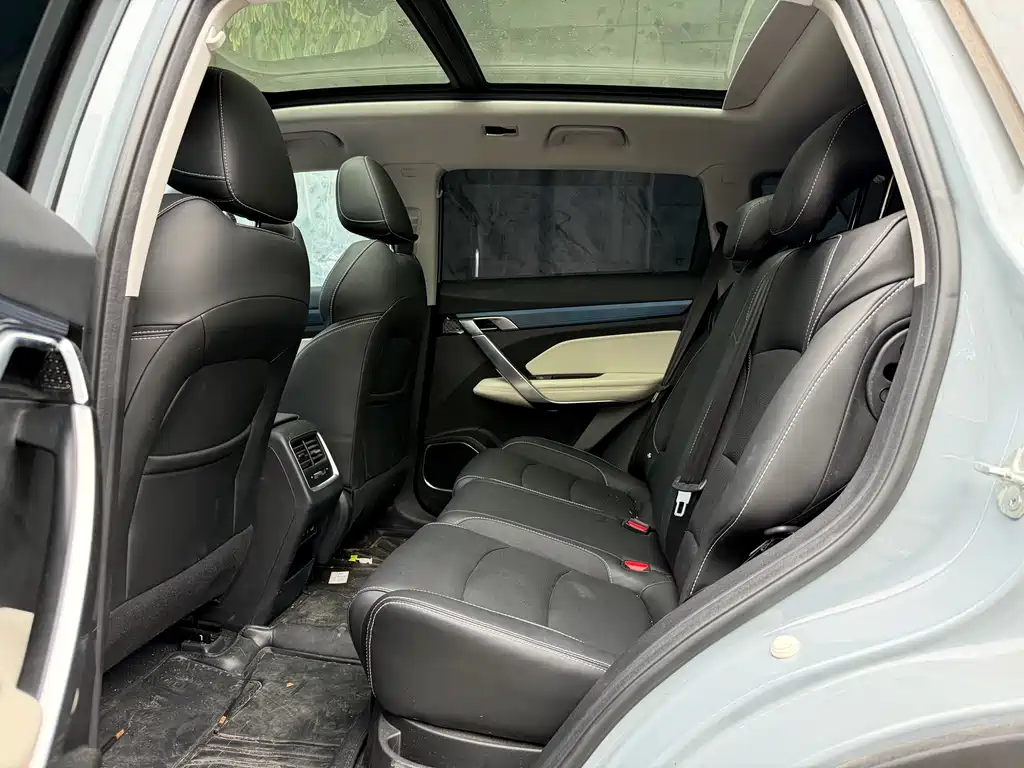 GEELY AUTOMOBILE BOYUE