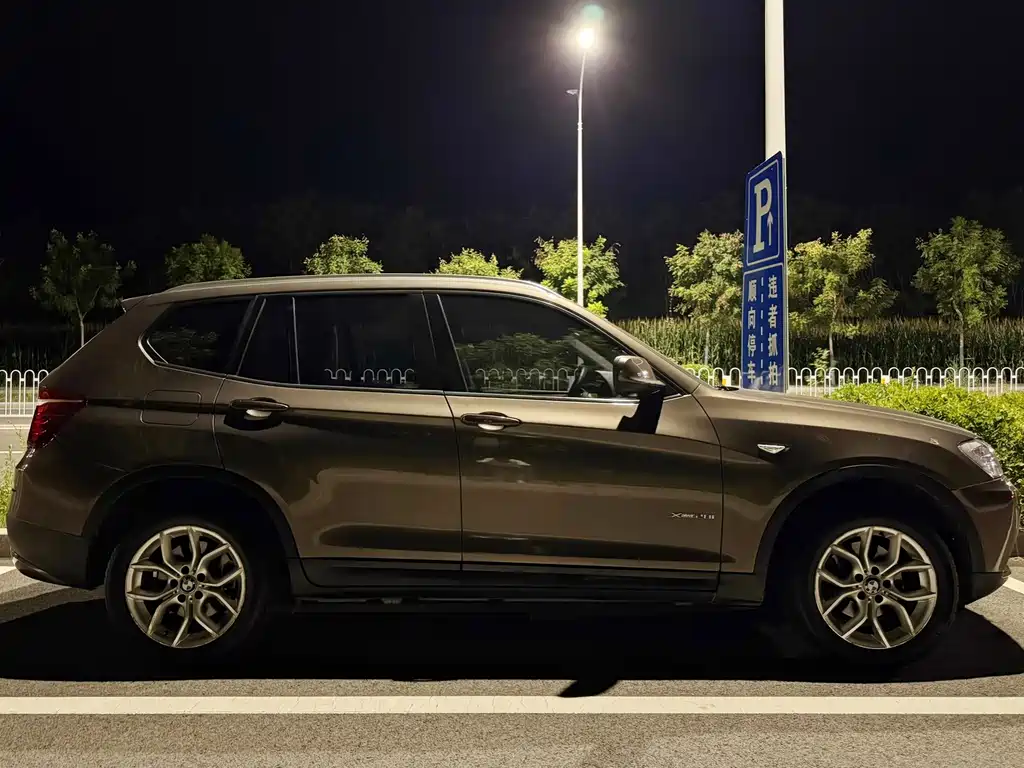 BMW X3 (Import) — миниатюра 3