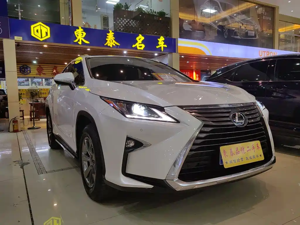 LEXUS  RX