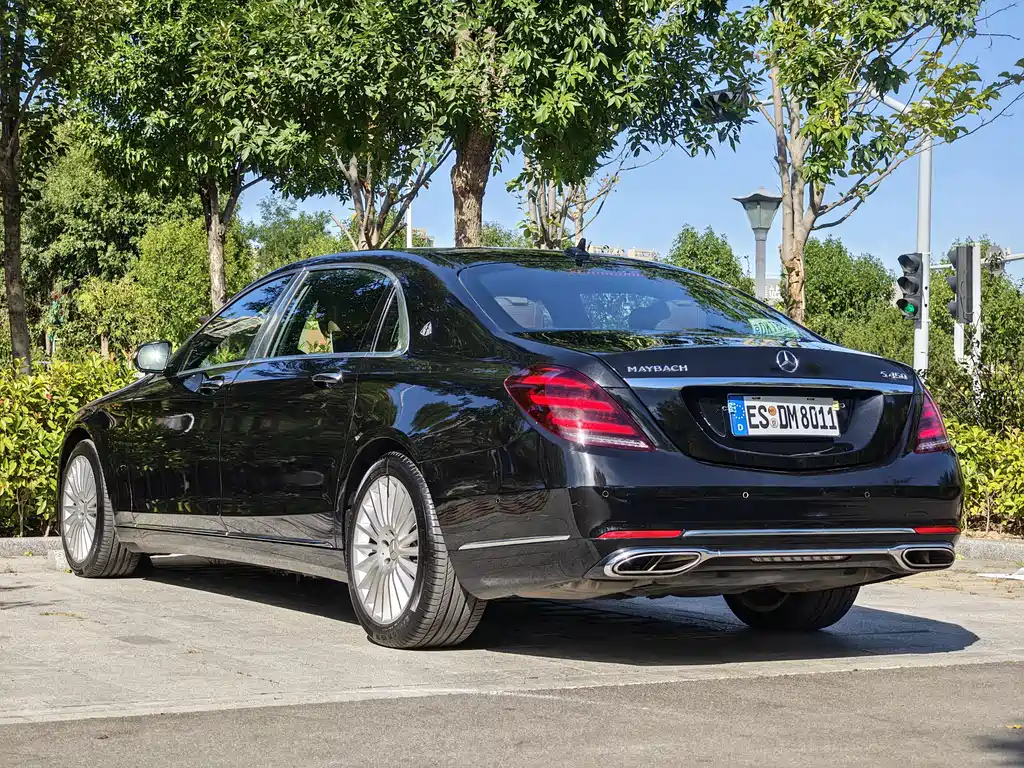 Mercedes-Benz S-Class — миниатюра 9