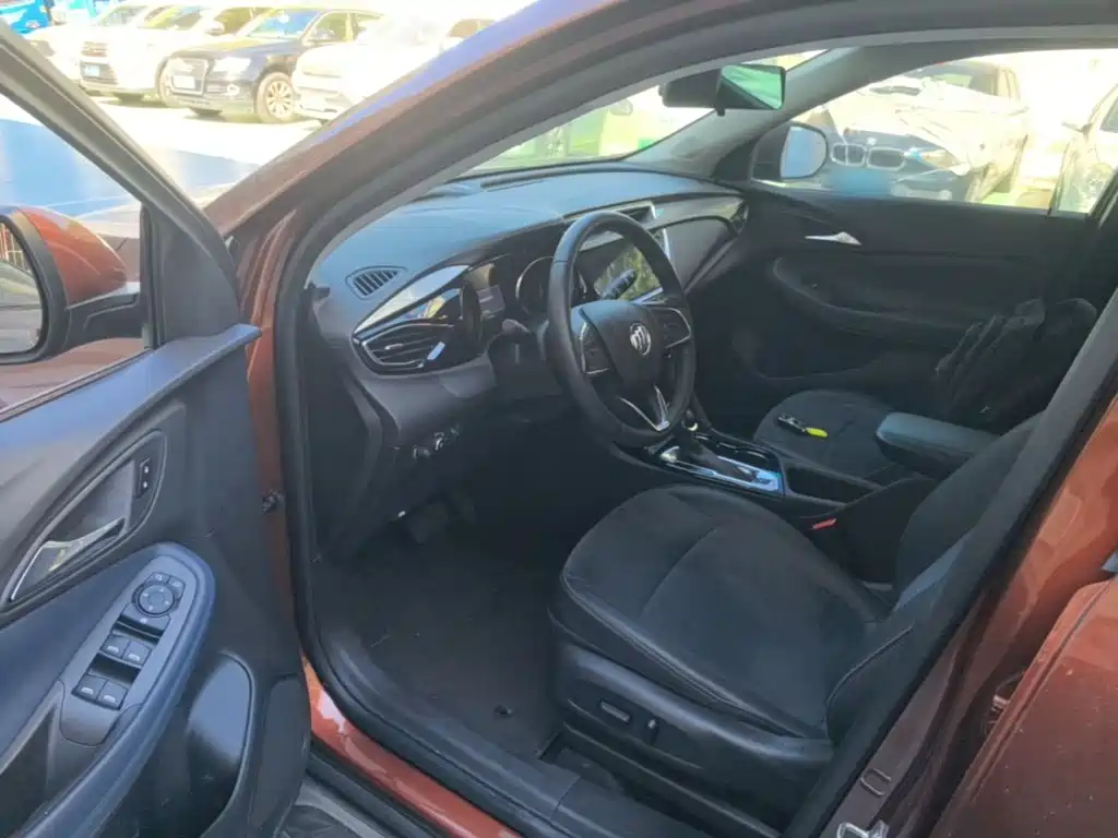 Buick Encore GX — миниатюра 16