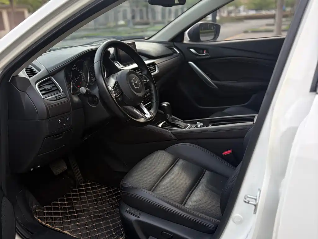 Mazda Atenza — миниатюра 7