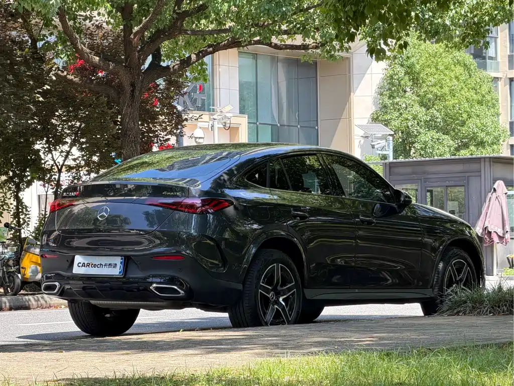 Mercedes-Benz GLC 2024 GLC 260 4MATIC SUV