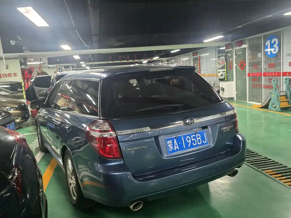 Subaru Legacy — миниатюра 3