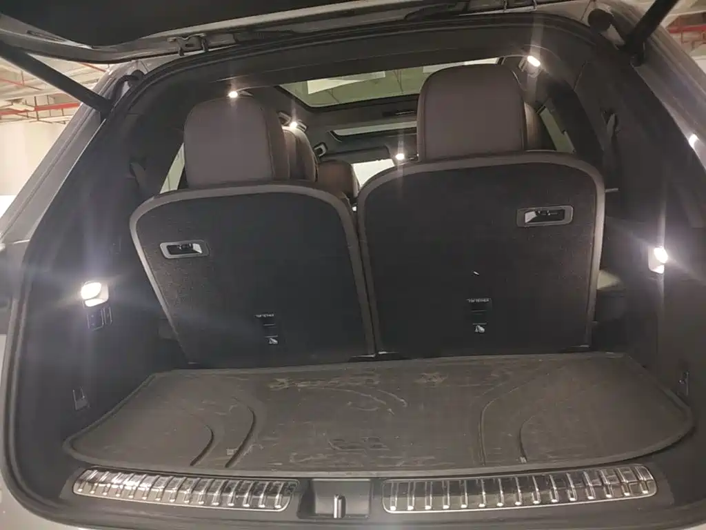 Li Auto Li L8 — миниатюра 19