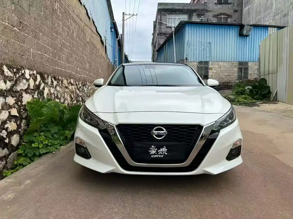 Nissan Teana — миниатюра 2