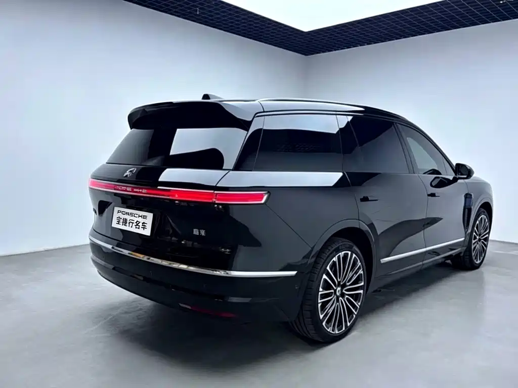 NIO ES8 — миниатюра 4