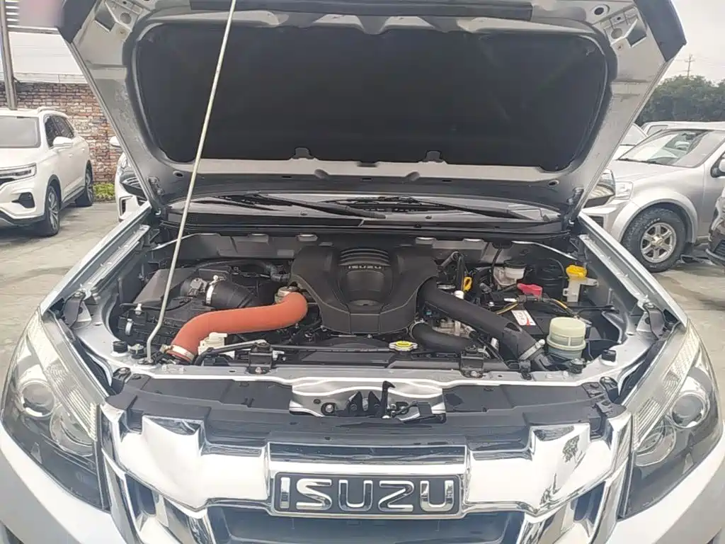 Isuzu D-MAX — миниатюра 20
