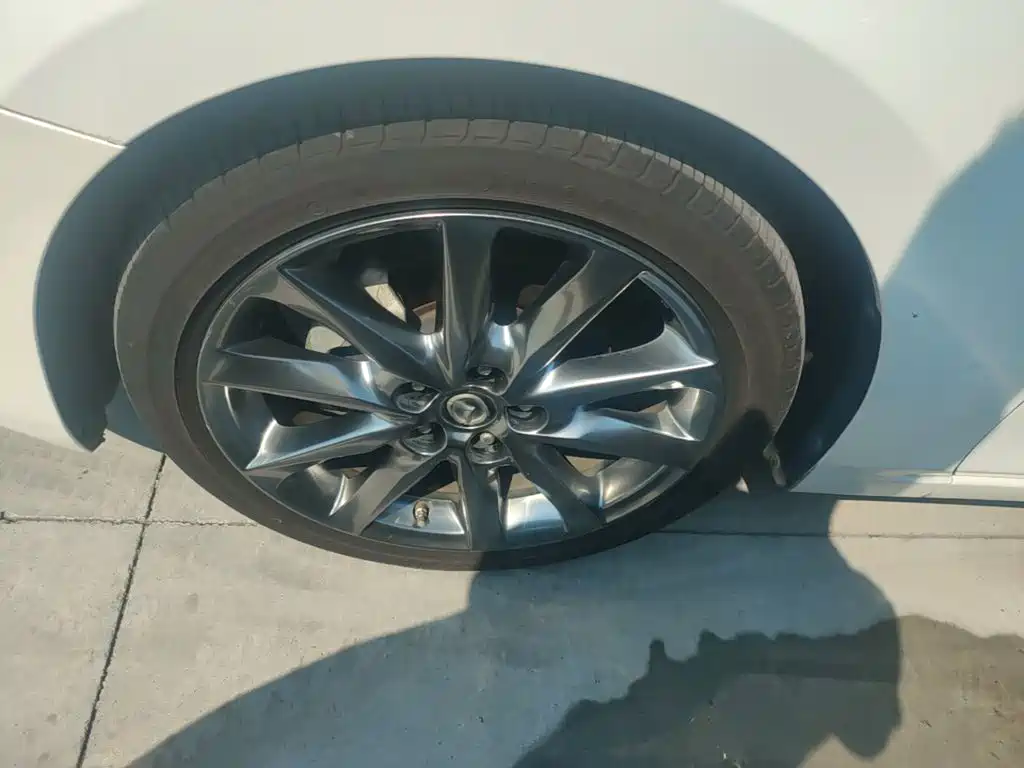 Mazda 3 Axela — миниатюра 23
