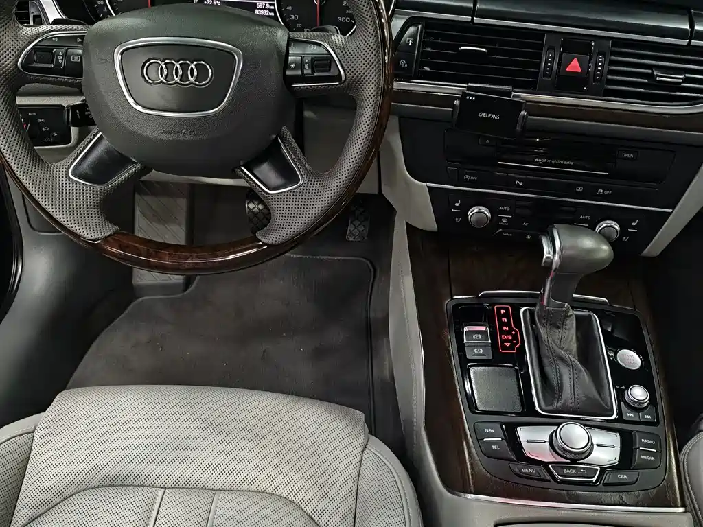 Audi A6L — миниатюра 9