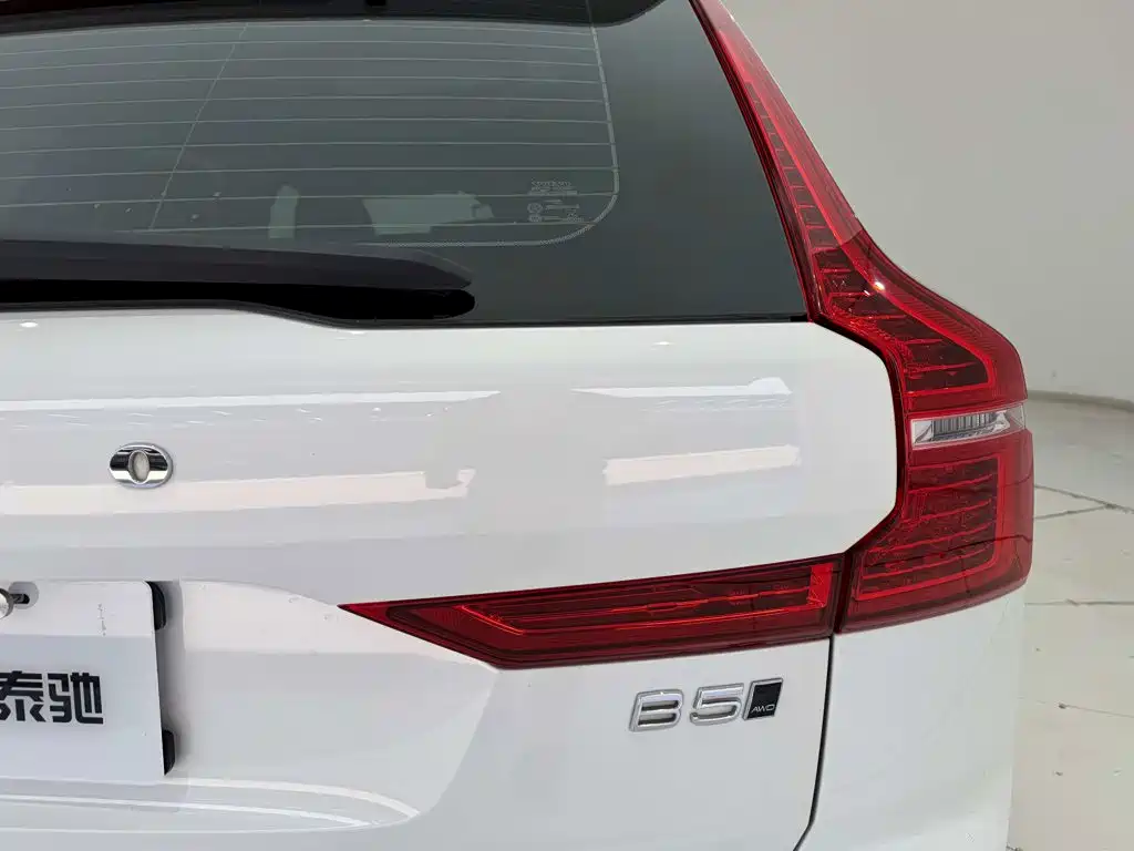 Volvo XC60 — миниатюра 10