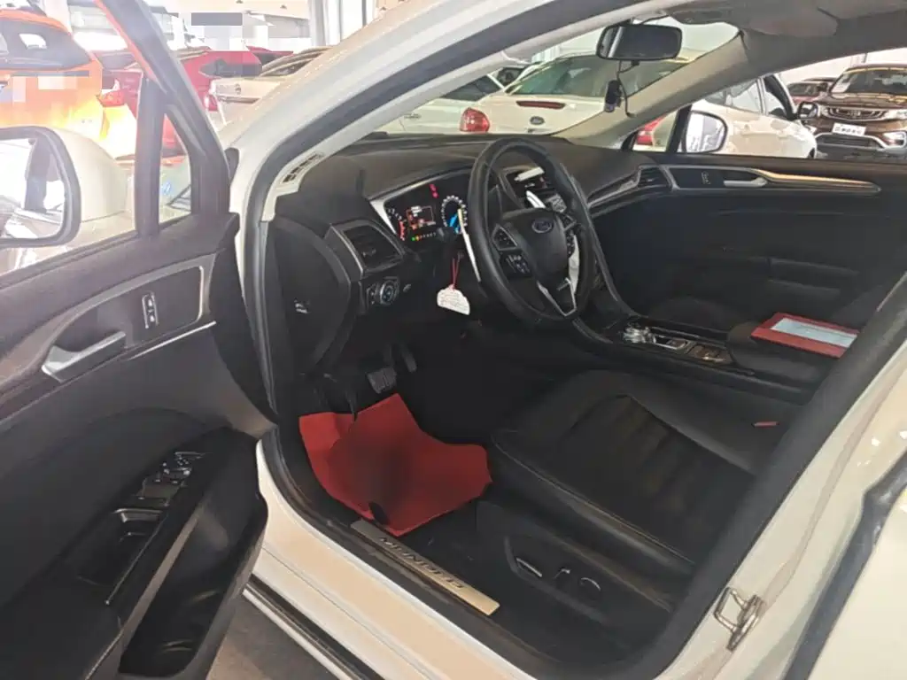 Ford Mondeo — миниатюра 16