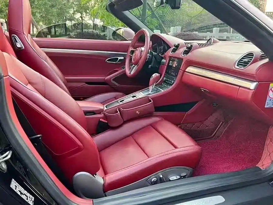 Porsche 718 2018 Boxster 2.0T