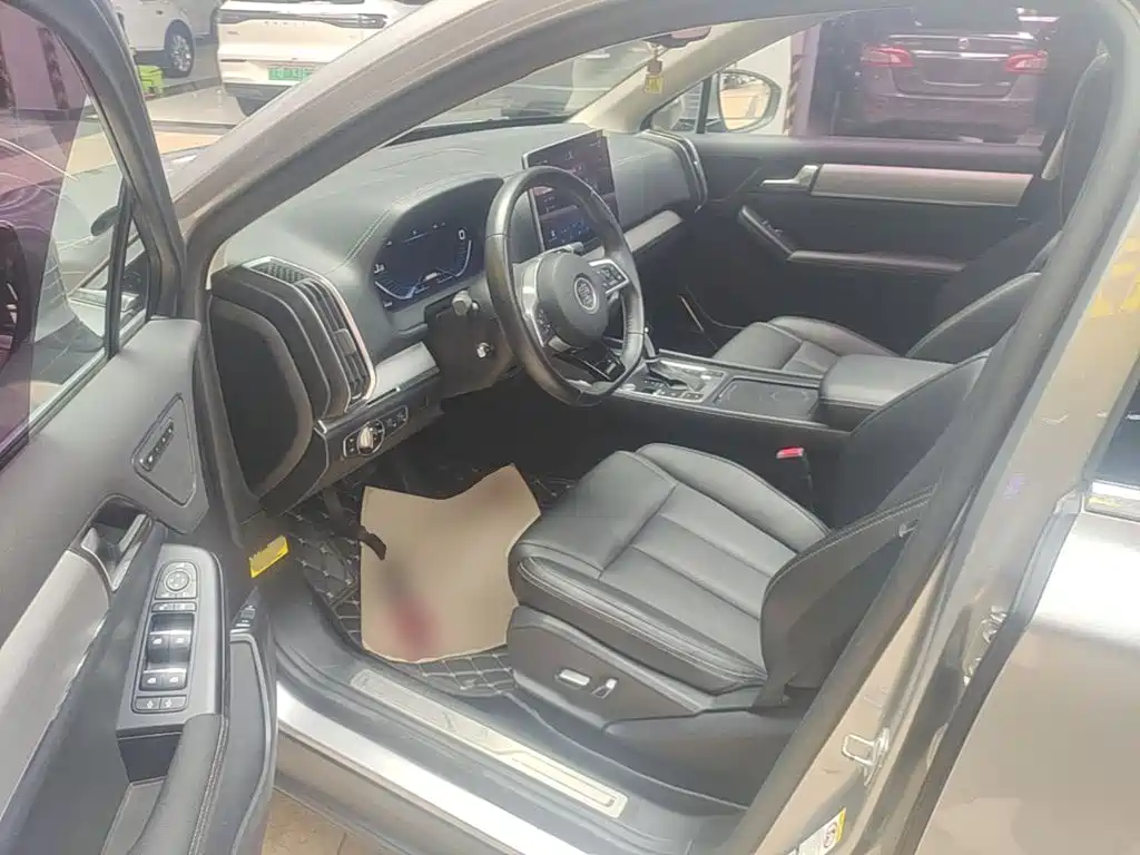 BYD Tang — миниатюра 16