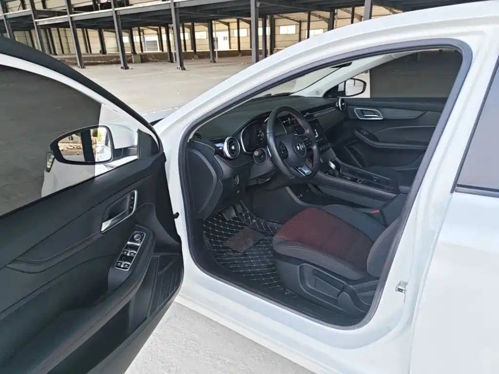 MG MG6 — миниатюра 16