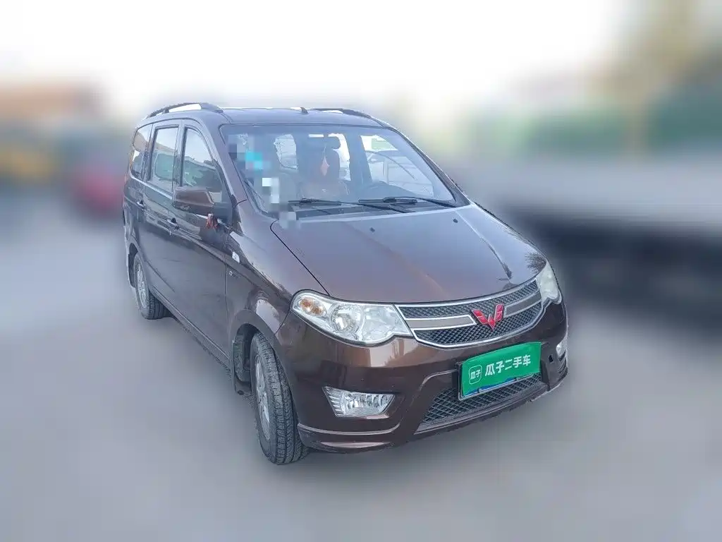 Wuling Hongguang — миниатюра 4