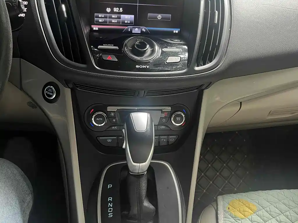 Ford Kuga — миниатюра 4