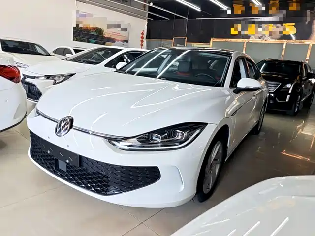 Volkswagen Lamando