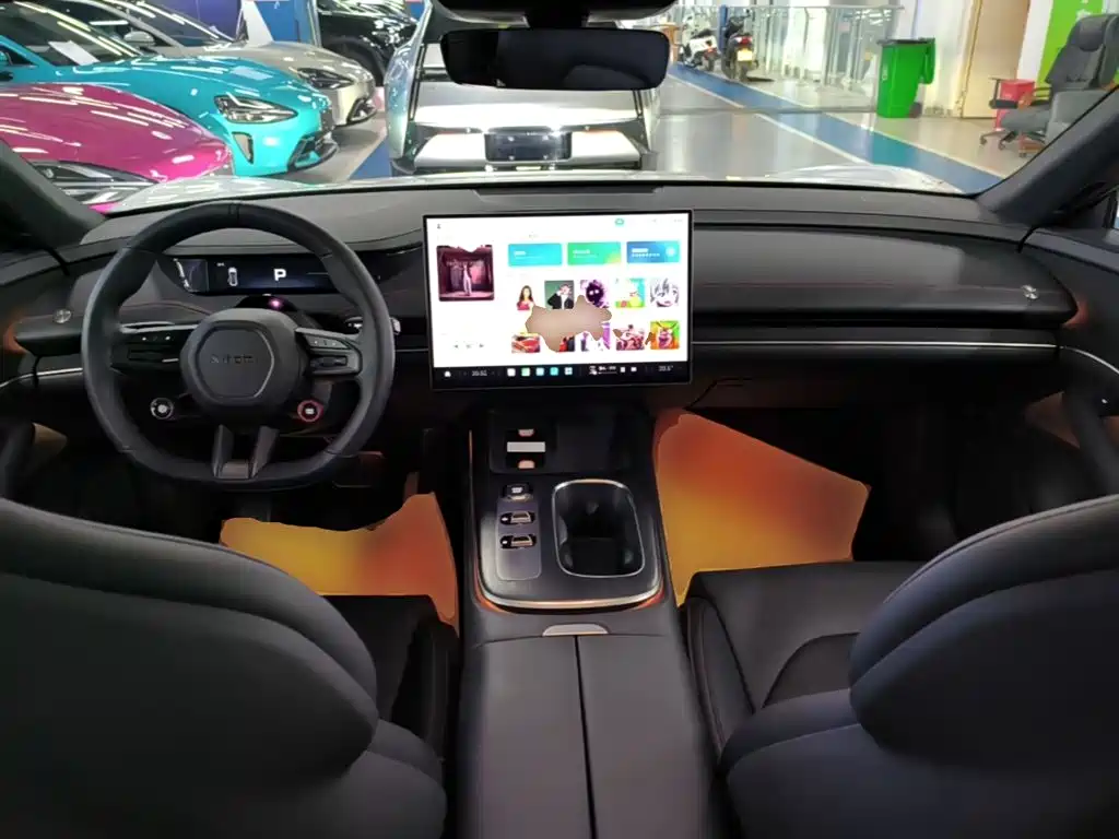Xiaomi SU7 — миниатюра 10