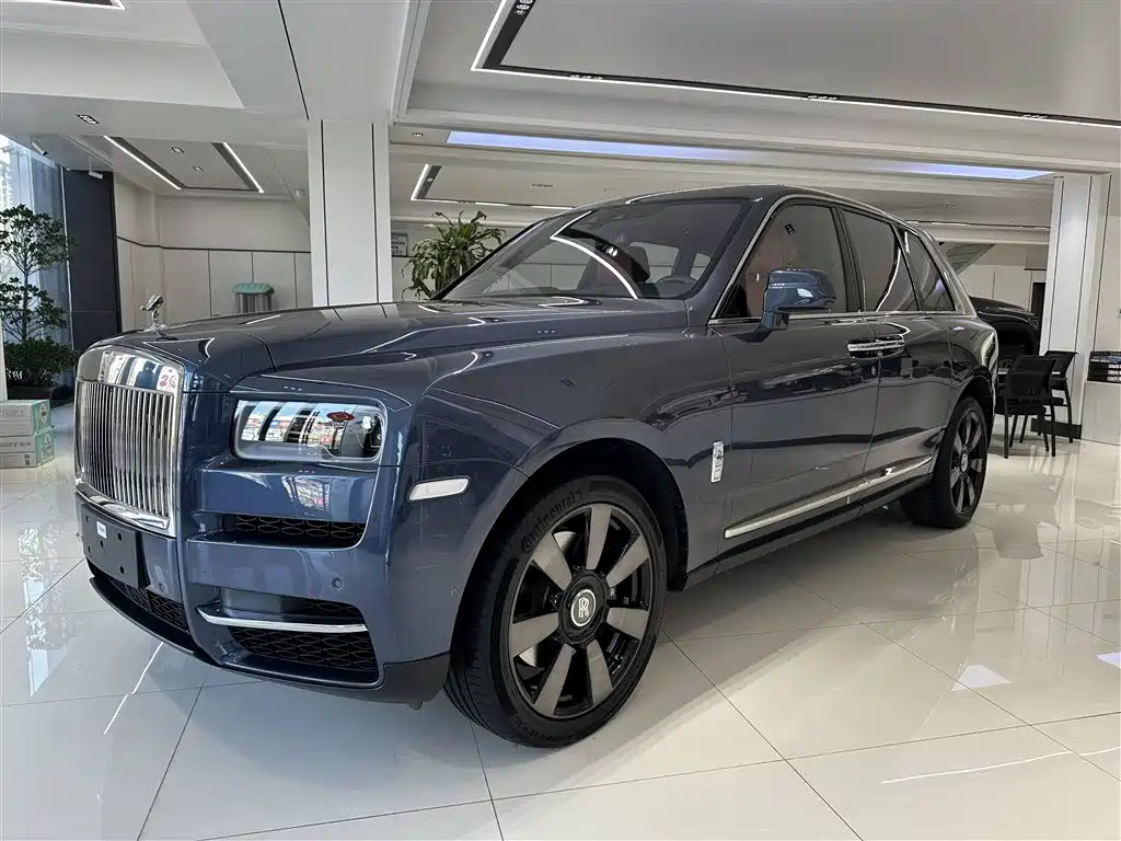 Rolls-Royce Cullinan 2023
