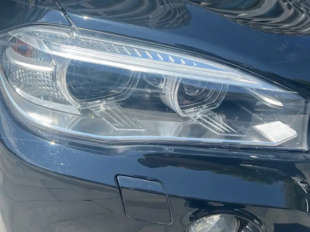 BMW X5 (Import) — миниатюра 5