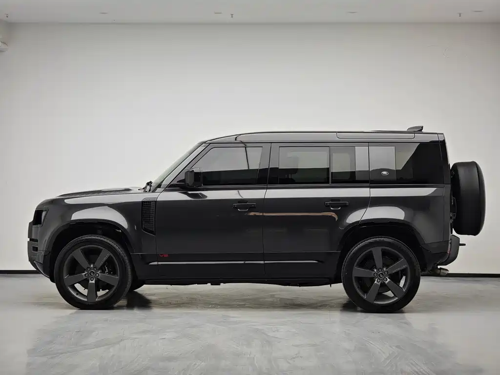 Land Rover Defender — миниатюра 11