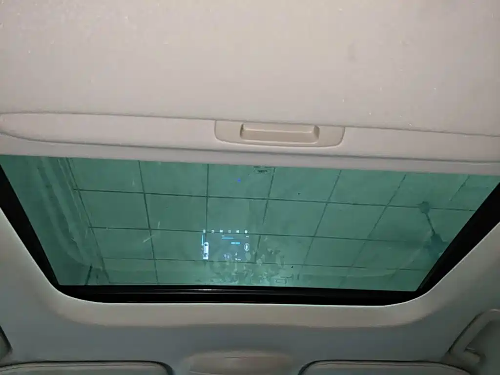 Ford Mondeo — миниатюра 18