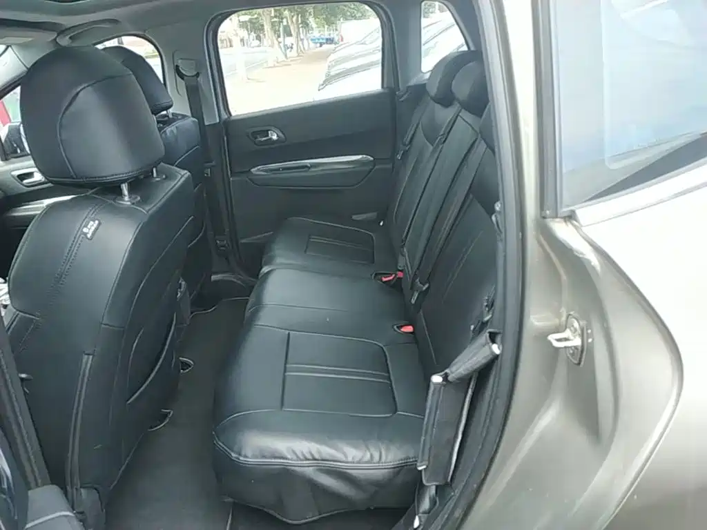 Peugeot 3008 — миниатюра 17