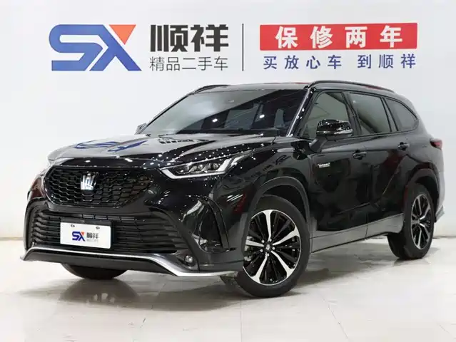 TOYOTA CROWN LUFANG 2024