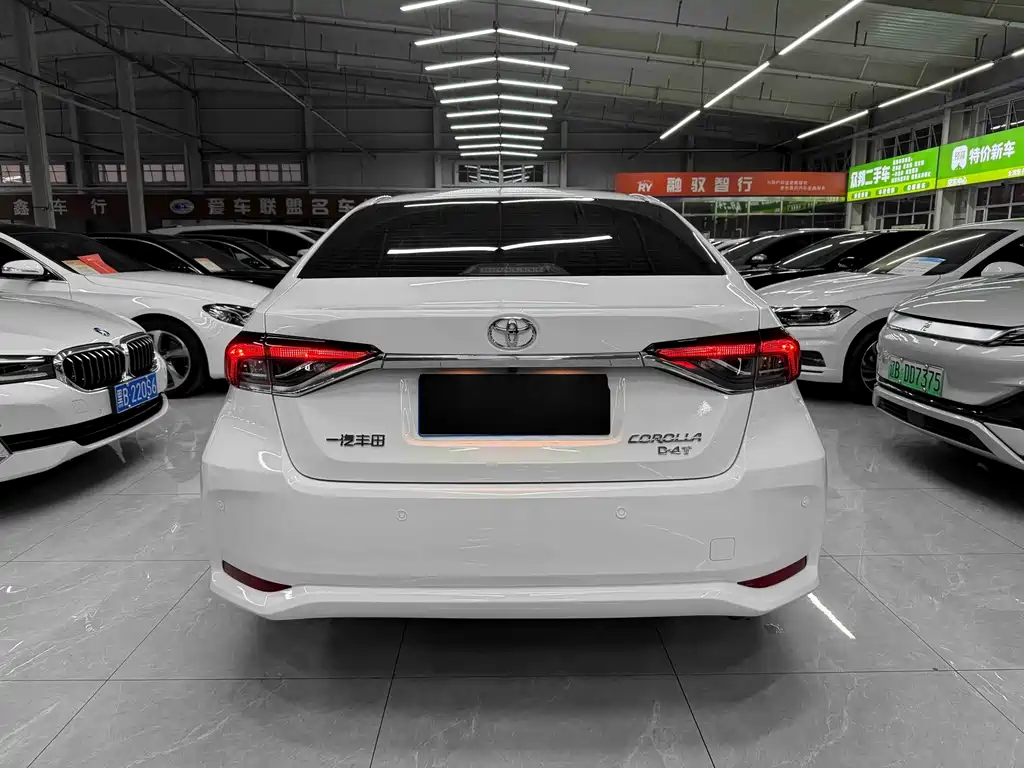 Toyota Corolla — миниатюра 5