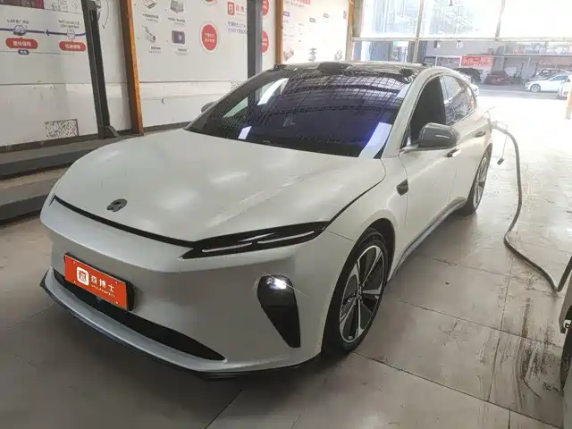 2024 Nio ET5