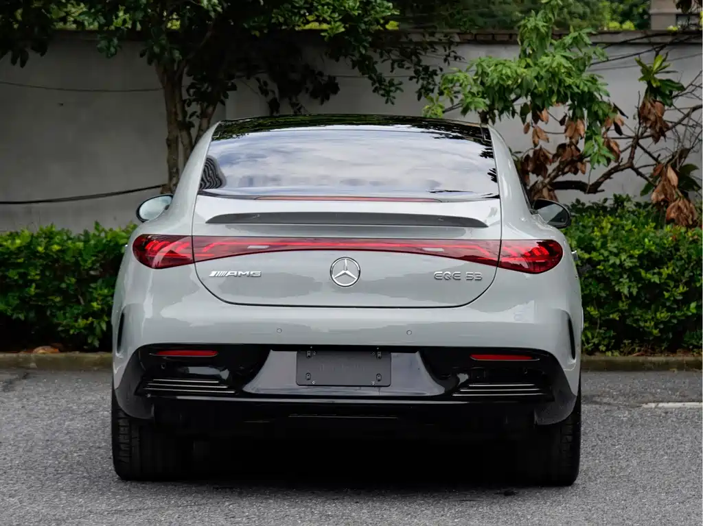 Mercedes-Benz EQE AMG — миниатюра 5