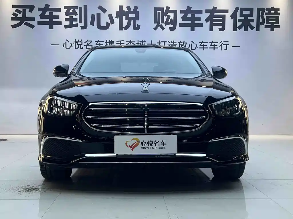 Mercedes-Benz E-Class — миниатюра 2