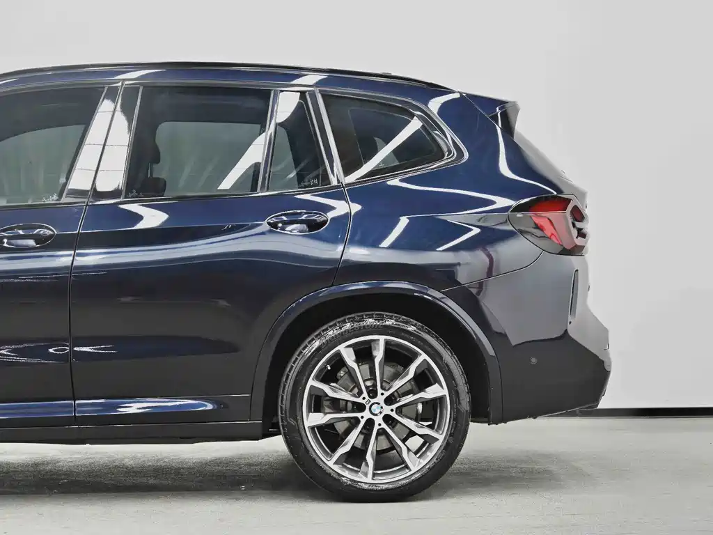 BMW X3 — миниатюра 12