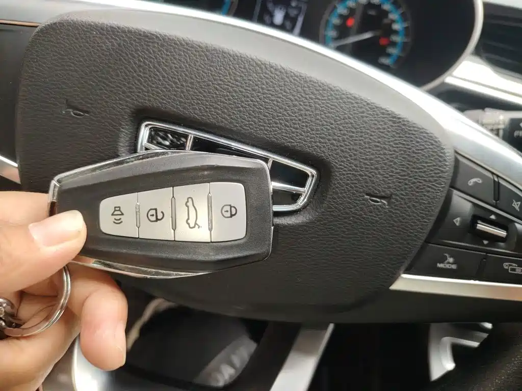Geely Emgrand — миниатюра 12