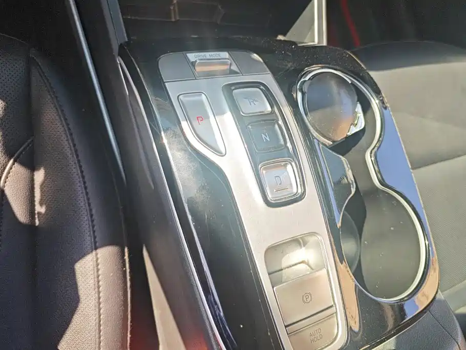 Hyundai Tucson — миниатюра 16
