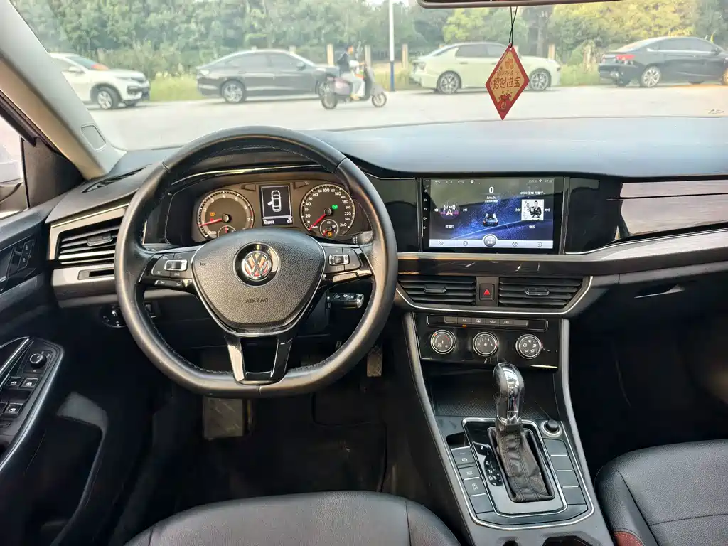 Volkswagen Bora — миниатюра 13