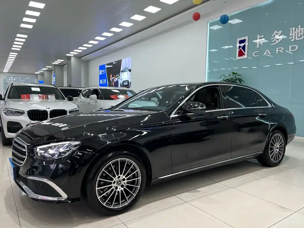 MERCEDES-BENZ  E CLASS