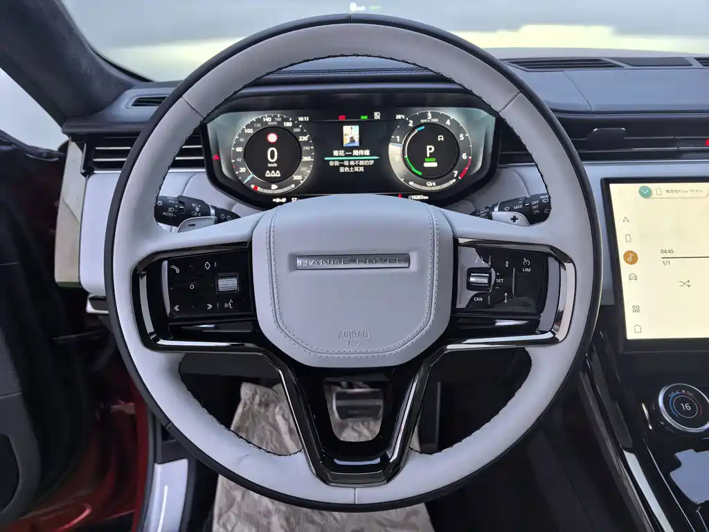 Land Rover Sport PHEV — миниатюра 11
