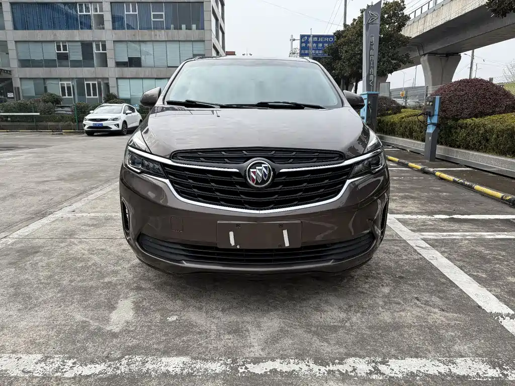 Buick GL8 2020