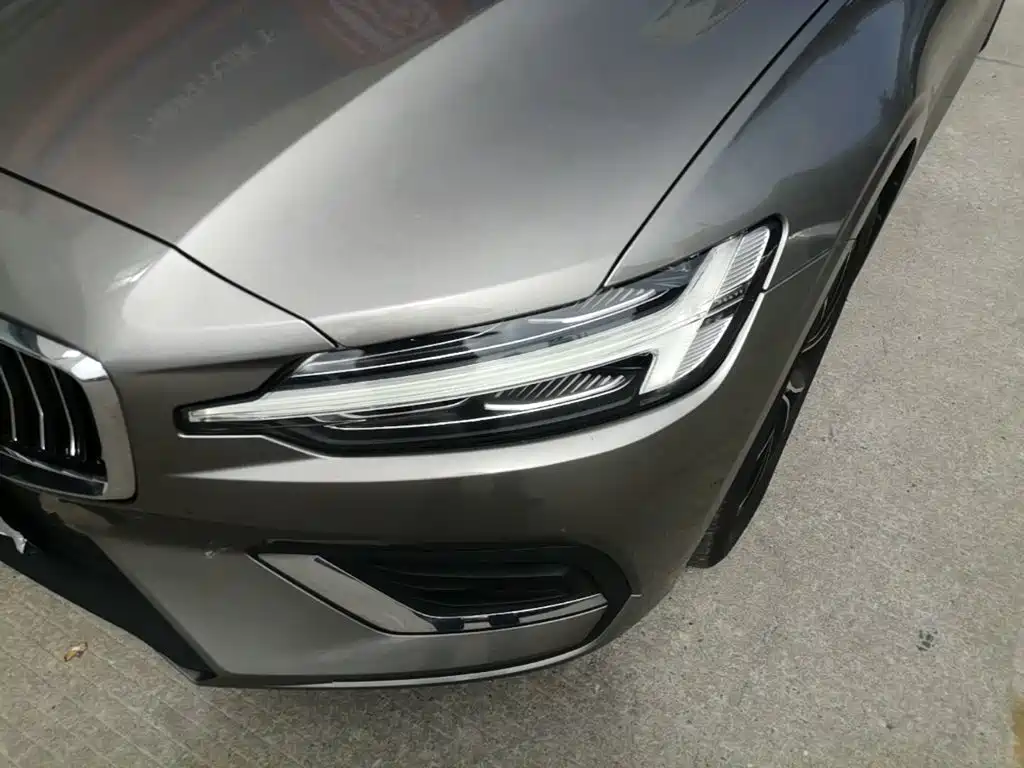 Volvo S60 — миниатюра 24
