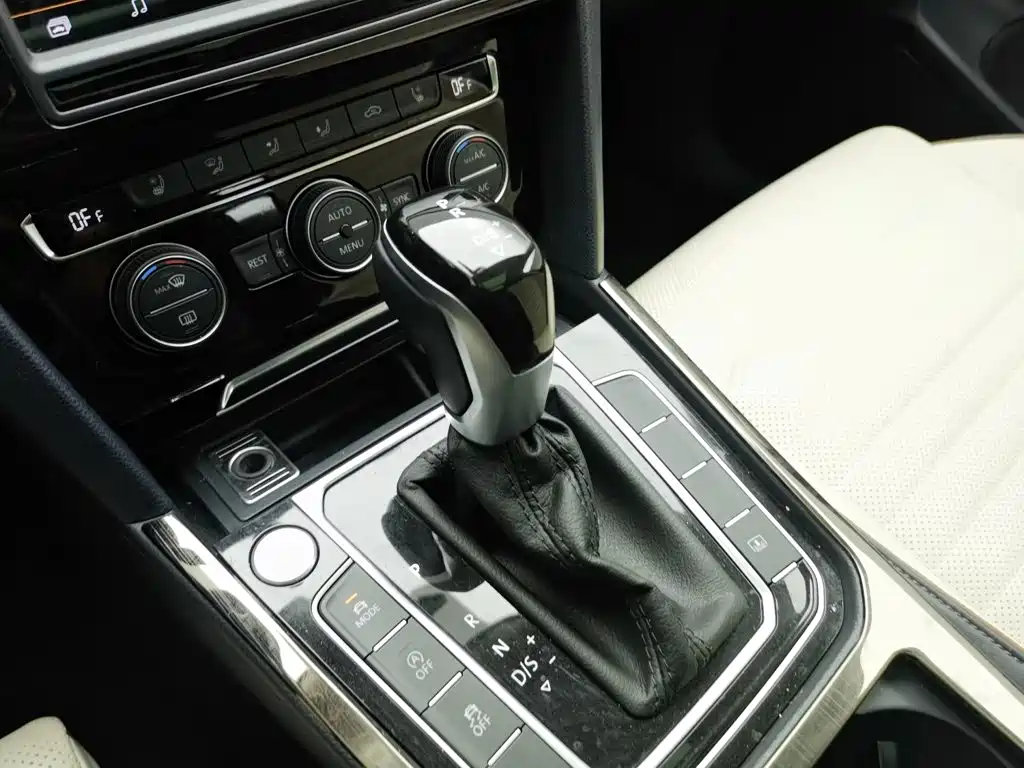 Volkswagen Magotan — миниатюра 13